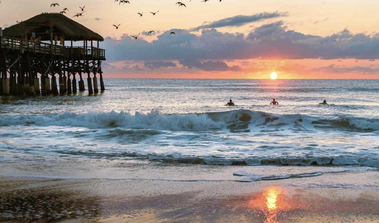 Beach Bungalow By The Sea 2 Cocoa Beach Exterior photo